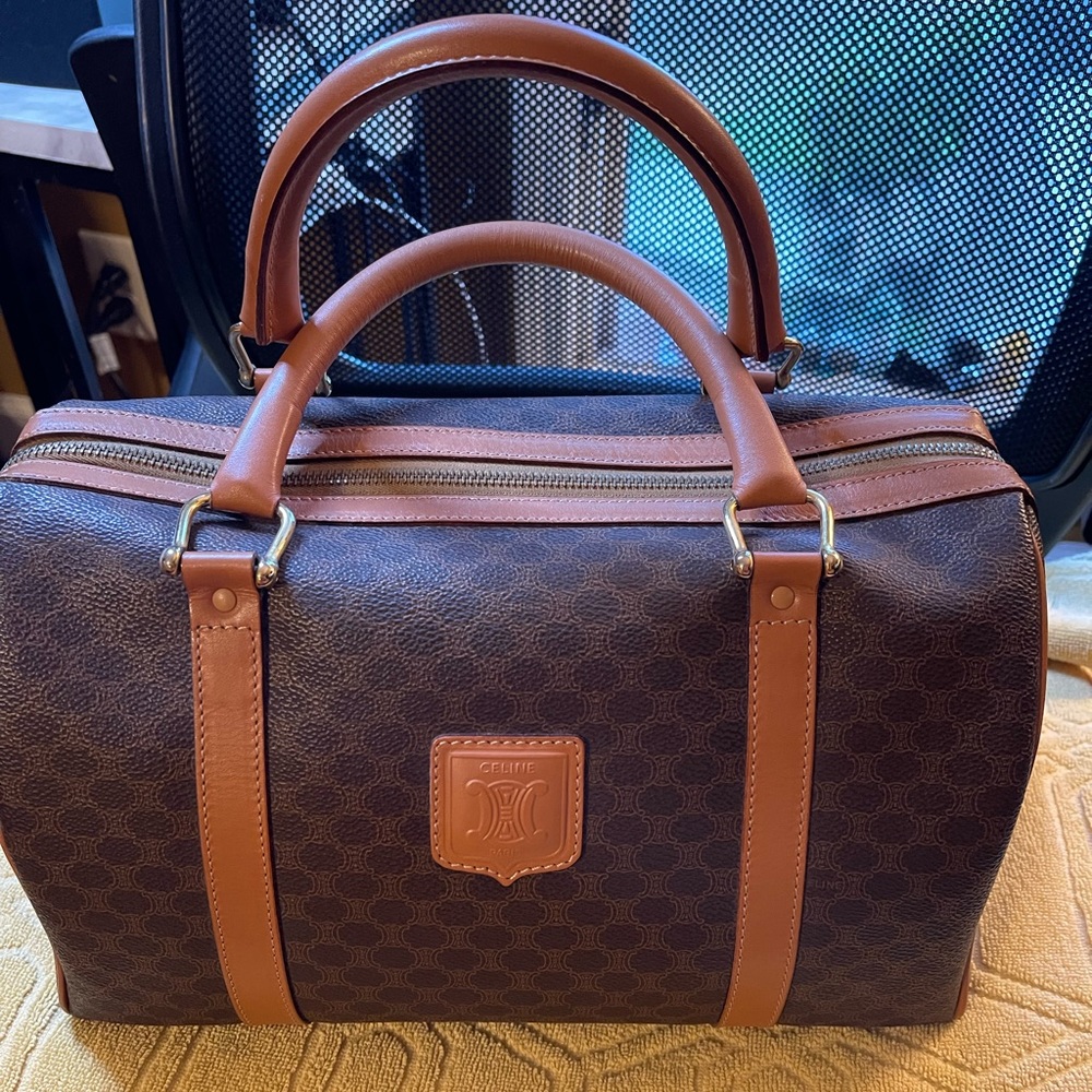 Gorgeous Authentic Celine Boston Bag - Picture 2 of 16